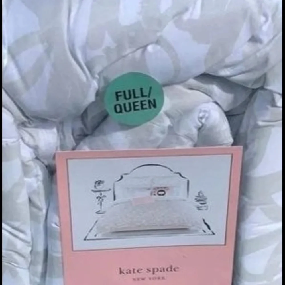 Kate spade comforter set